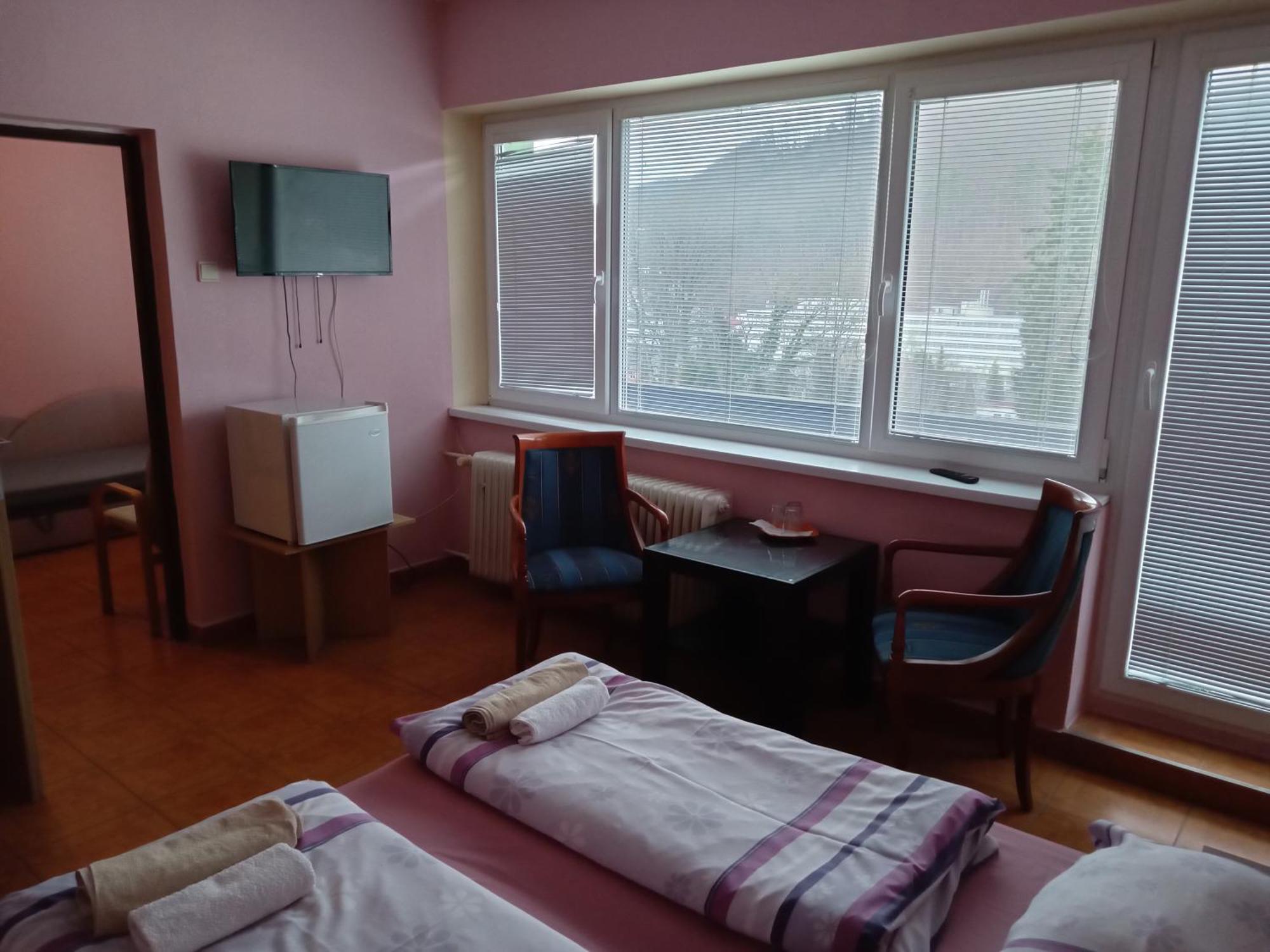 Garni Hotel Sonata 트렌시안스케테플리스 외부 사진