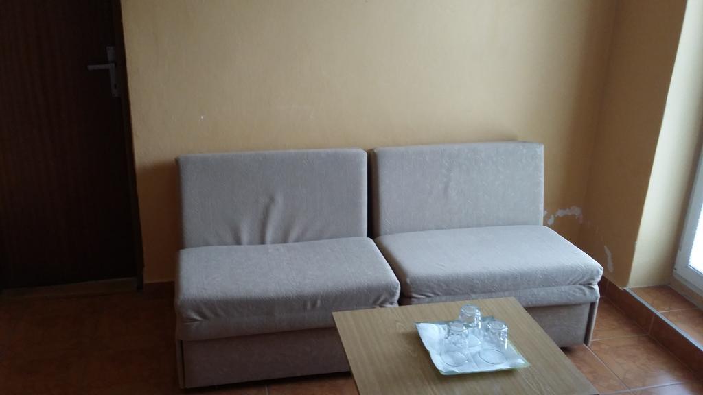 Garni Hotel Sonata 트렌시안스케테플리스 외부 사진